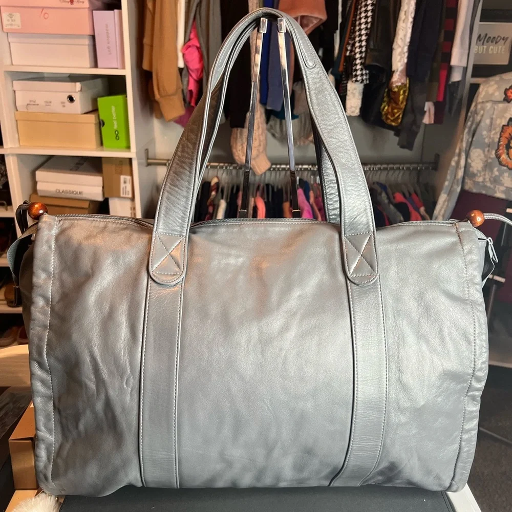 NEWS39°C brand overnight/travel bag